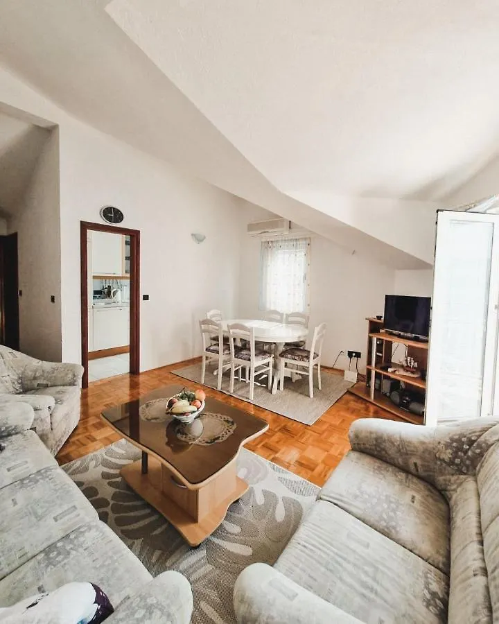 Milla 1 Trogir Apartment